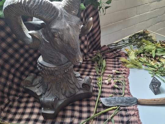 The Mystery of Dipyramidion